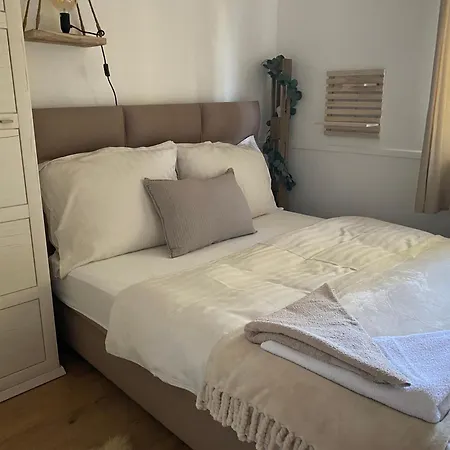 Ereli Apartment *